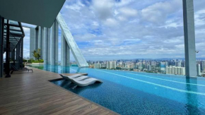 Stellar 8th 3 Bedroom AirCon Suite AT Bandar Baru Sri Petaling
